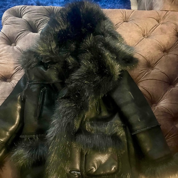 Shearling Fur Coat Other - Children’s Unisex Black Shearling Coat ( for age 4 years, 5yr, or 6yr )